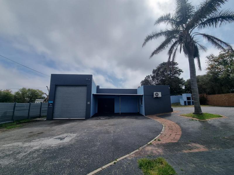 To Let commercial Property for Rent in Newton Park Eastern Cape